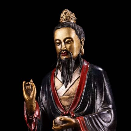 close-up on Heavenly Lord Taiyi