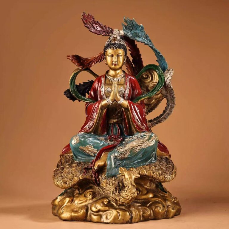 Gilt bronze seated statue of Empress of the Nine Heavens, Ming Dynasty Style