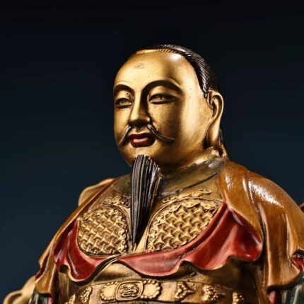 Emperor Zhenwu's facial features are rendered with benevolent solemnity and sublime sanctity