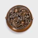 Bronze Censer with Double Chilong and Auspicious Cloud Motifs, Featuring an Arched Handle and Domed Cover - Image 4